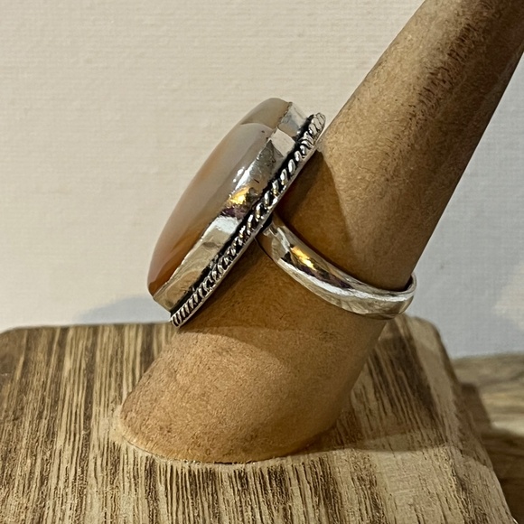 SILVER PLATED STAMPED 925 CARNELIAN GEMSTONE HEART RING SIZE 9 - Picture 3 of 9